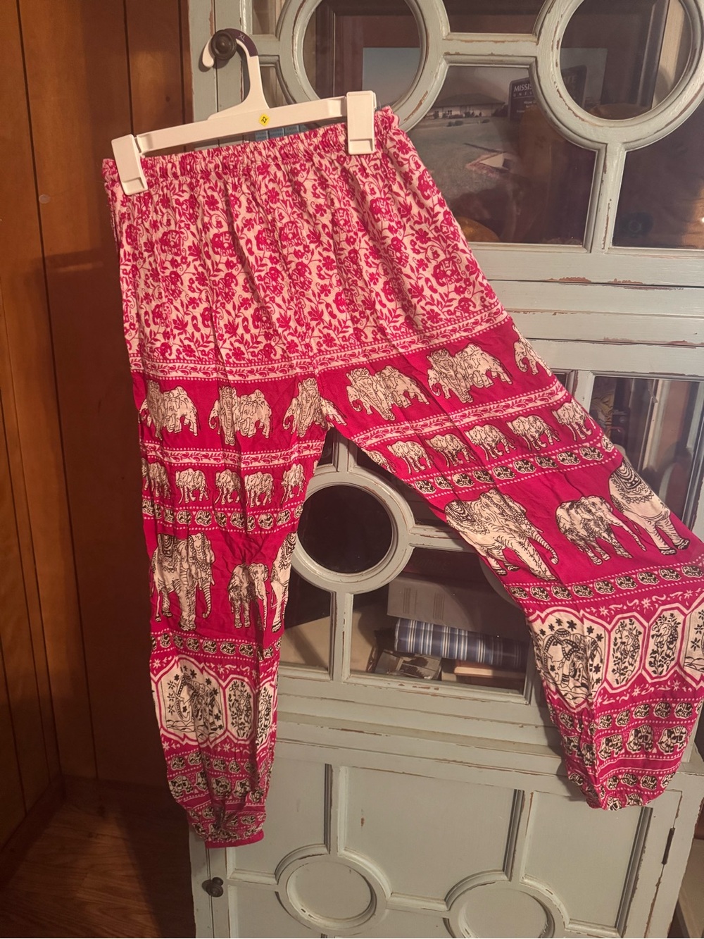Boho Elephant Print Cropped Harem Pants - Red
